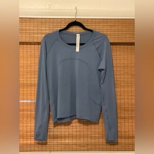 Lululemon Women's Swiftly Blue Long Sleeve Shirt Size 12